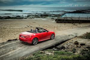 Audi TT Roadster 2.0 TFSI Quattro S-Line 2015 года  (AU)